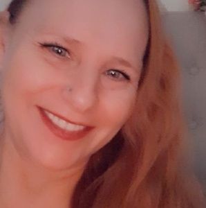 Meet your Posher, Annette